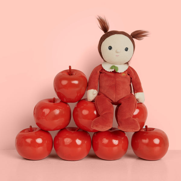 OE-Dinky-Dinkums-Annie-Apple-