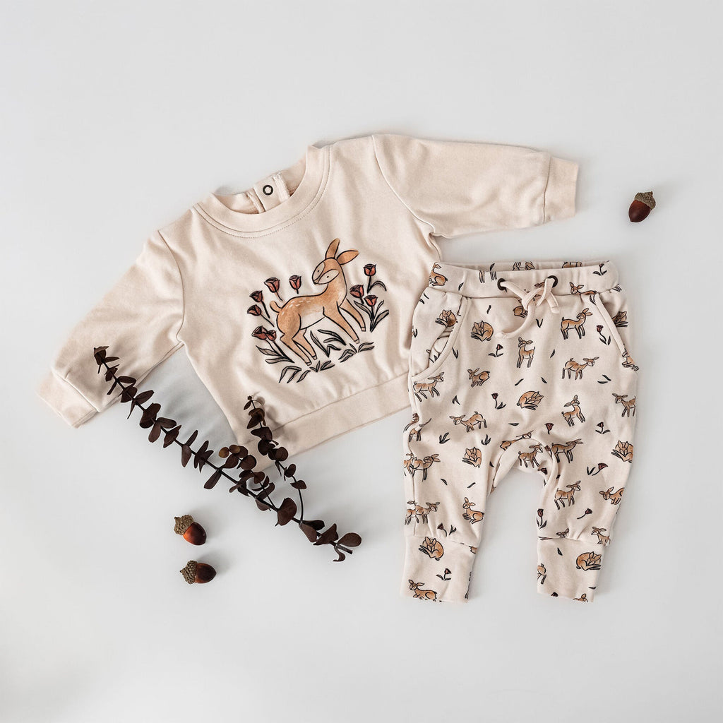 Organic Sweatshirt & Jogger Set in Doe-a-Deer