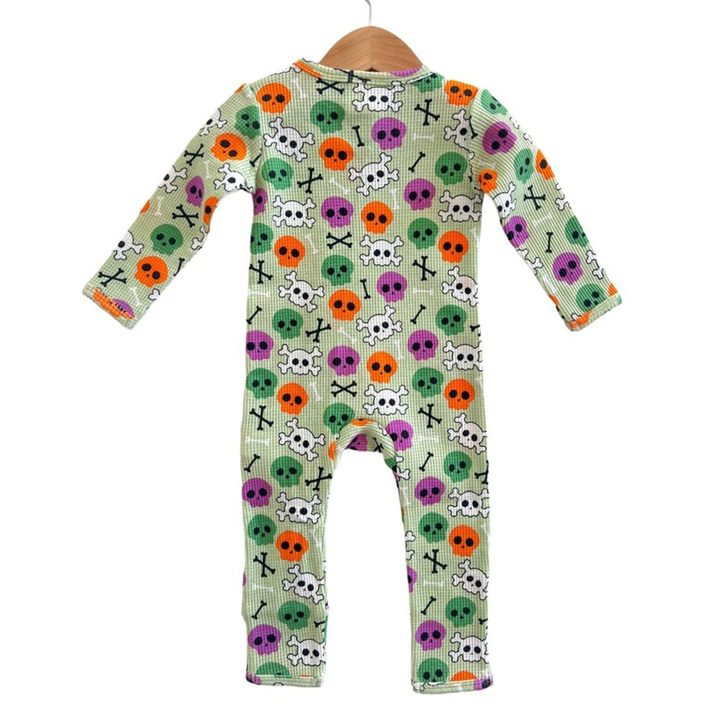 Organic Waffle Basic Zip Romper, Candy Skulls Green