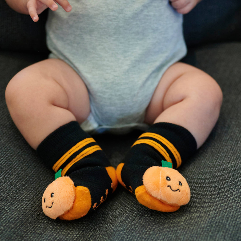 Pumpkin Halloween Boogie Toes Rattle Socks