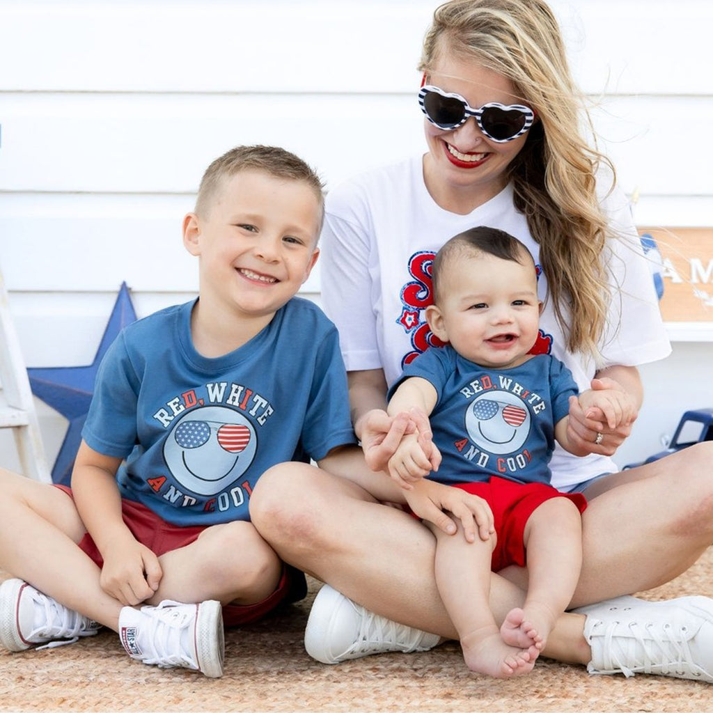 Red, White, and Cool Patriotic Smiley Short Sleeve Bodysuit - Indigo