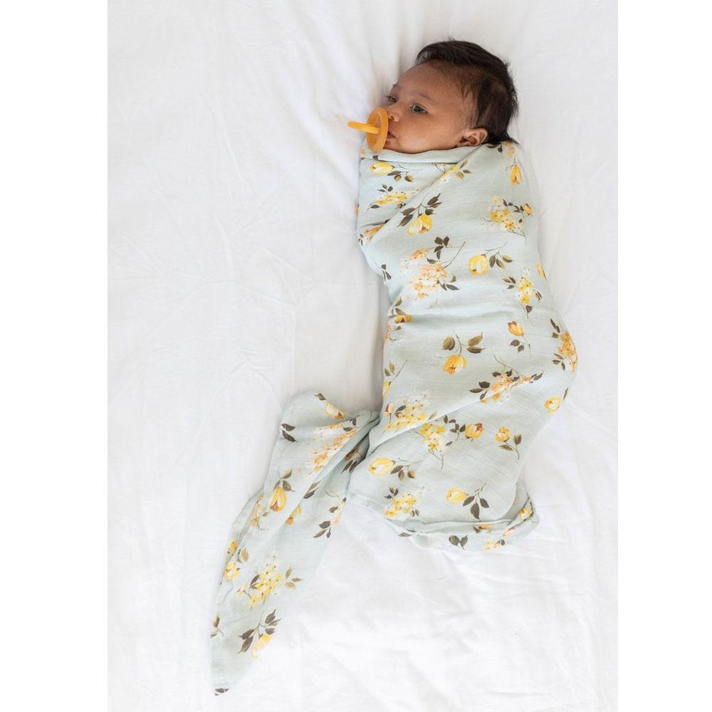 Luxe Muslin Swaddle - Wild Rose - LouLou Lollipop - joannas-cuties